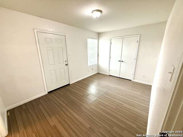 Image 18 of 27 For 1627 Navidad St N 102