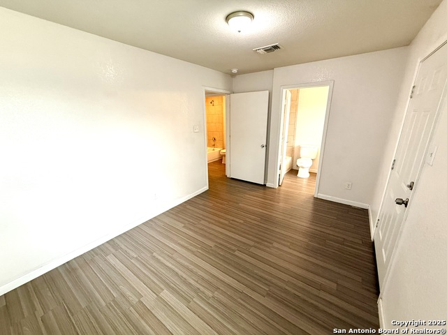 Image 20 of 27 For 1627 Navidad St N 102