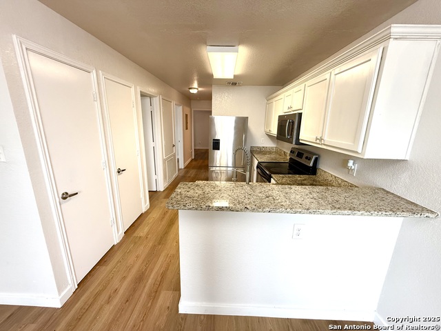 Image 7 of 24 For 1627 Navidad St N 101