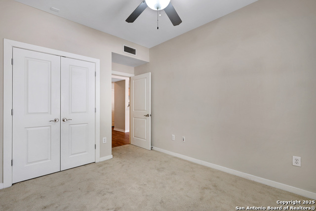 Image 14 of 31 For 7342 Oak Manor Dr  4107