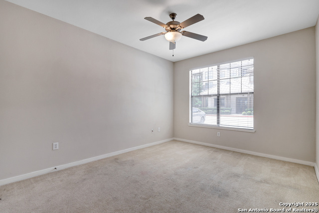 Image 16 of 31 For 7342 Oak Manor Dr  4107