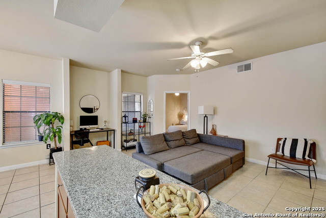 Image 11 of 29 For 6160 Eckhert  Apt 1