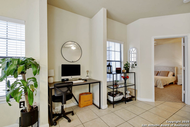 Image 17 of 29 For 6160 Eckhert  Apt 1