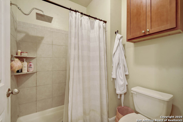 Image 26 of 29 For 6160 Eckhert  Apt 1