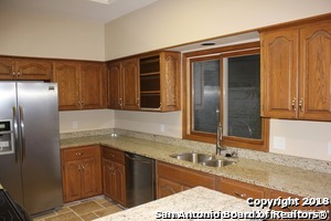 Image 13 of 25 For 6 Cottesmore Ct