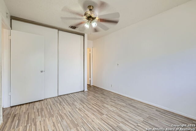 Image 16 of 29 For 5434 Seahorse Dr