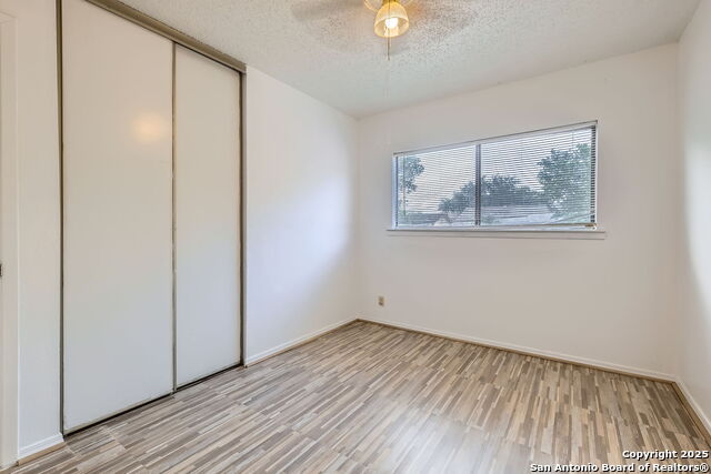 Image 20 of 29 For 5434 Seahorse Dr
