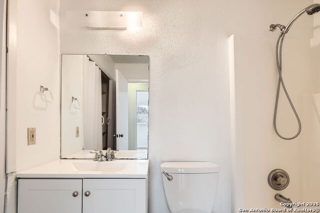 Image 25 of 29 For 5434 Seahorse Dr