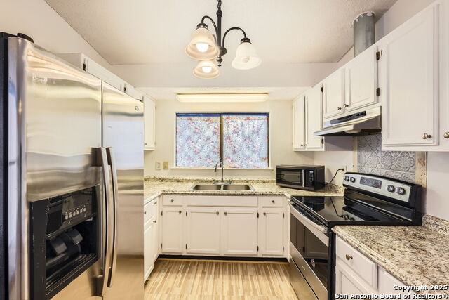 Image 8 of 29 For 5434 Seahorse Dr