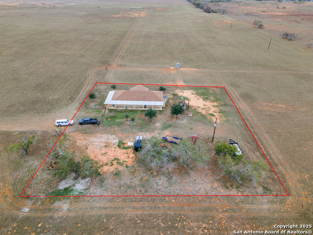 Listing photo id 24 for 2217 County Road 412