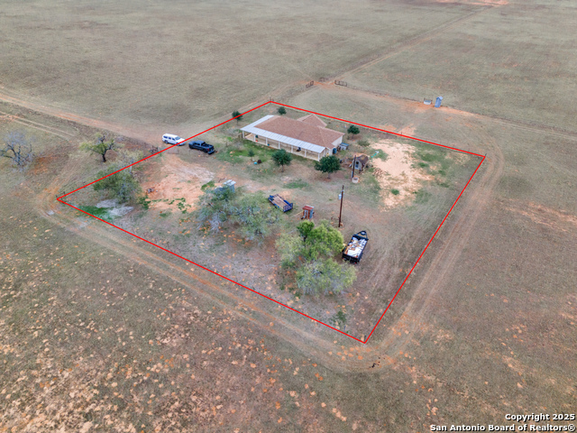 Listing photo id 25 for 2217 County Road 412