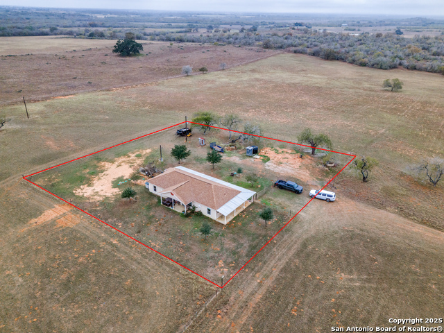 Listing photo id 27 for 2217 County Road 412