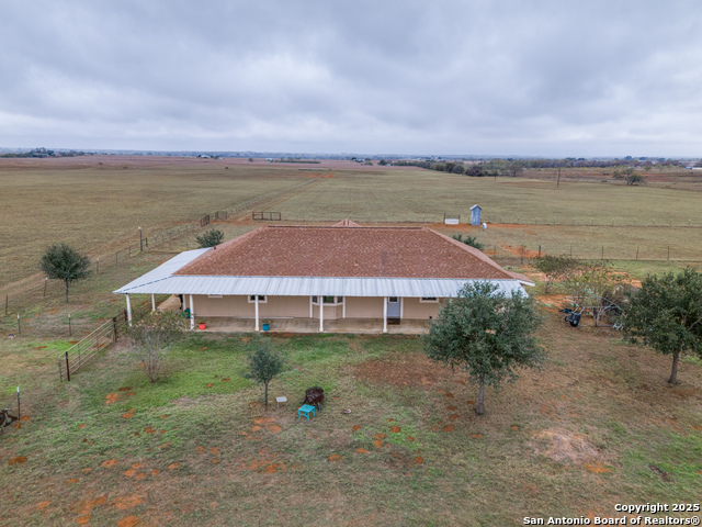 Listing photo id 28 for 2217 County Road 412