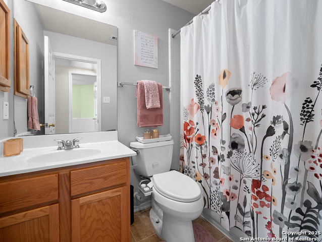 Image 28 of 30 For 17023 Ashbury Ldg