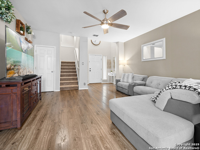 Image 8 of 30 For 17023 Ashbury Ldg