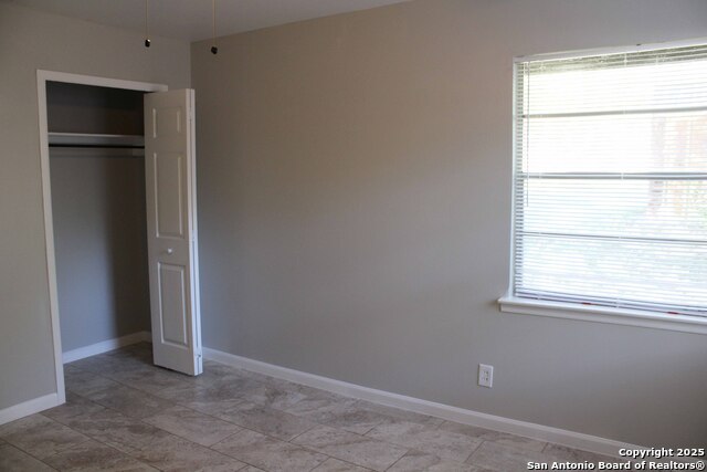 Image 17 of 27 For 4400 Lazy Oak