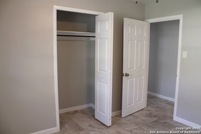 Image 19 of 27 For 4400 Lazy Oak