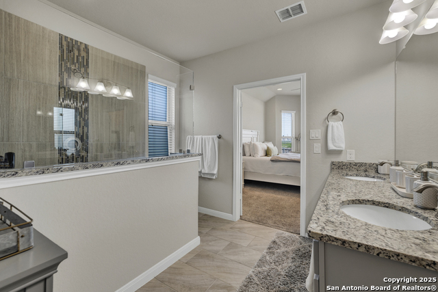 Listing photo id 24 for 3214 Roan