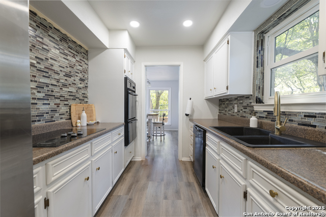 Image 18 of 39 For 9310 Hoke  