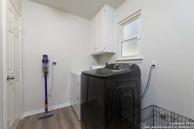 Image 20 of 39 For 9310 Hoke  