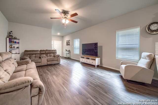 Image 6 of 28 For 5429 Shasta Place