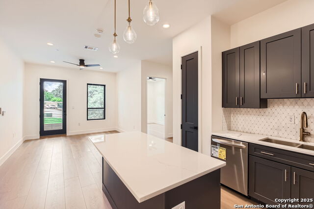 Image 9 of 25 For 10899 Hausman S 201