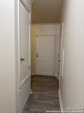 Image 16 of 27 For 8600 Loop 1604 E S