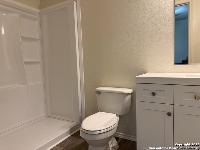 Image 22 of 27 For 8600 Loop 1604 E S