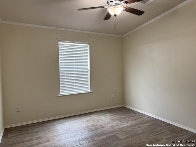 Image 24 of 27 For 8600 Loop 1604 E S