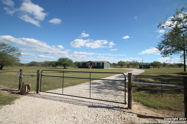 Image 8 of 27 For 8600 Loop 1604 E S