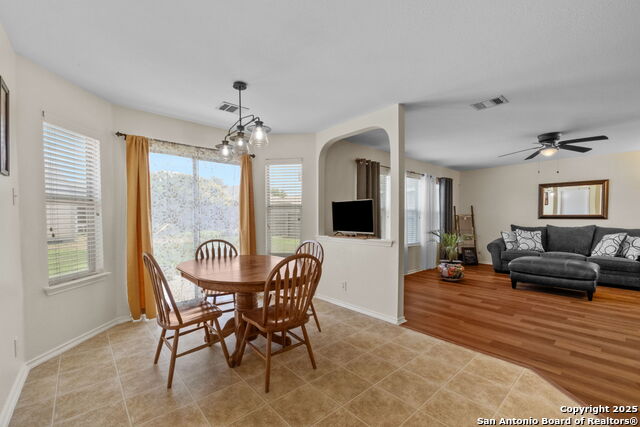 Listing photo id 6 for 534 Coral Harbor