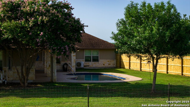 Image 7 of 57 For 2387 Fm 537  