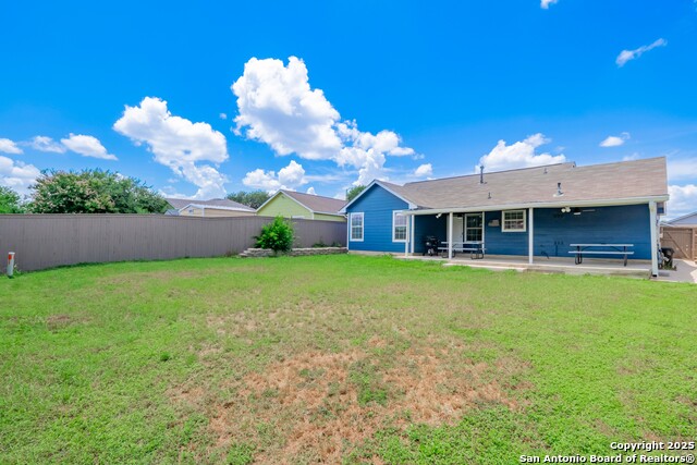 Listing photo id 23 for 2838 Wyoming St