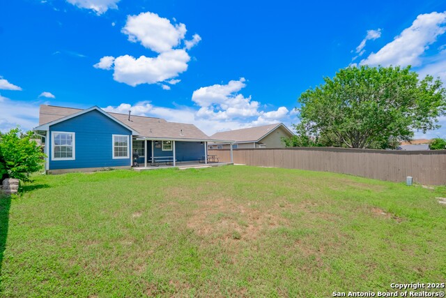Listing photo id 24 for 2838 Wyoming St