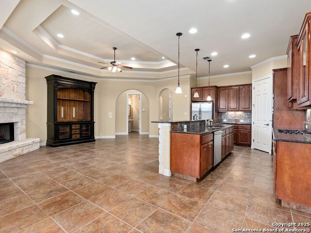 Image 20 of 30 For 16026 Huebner
