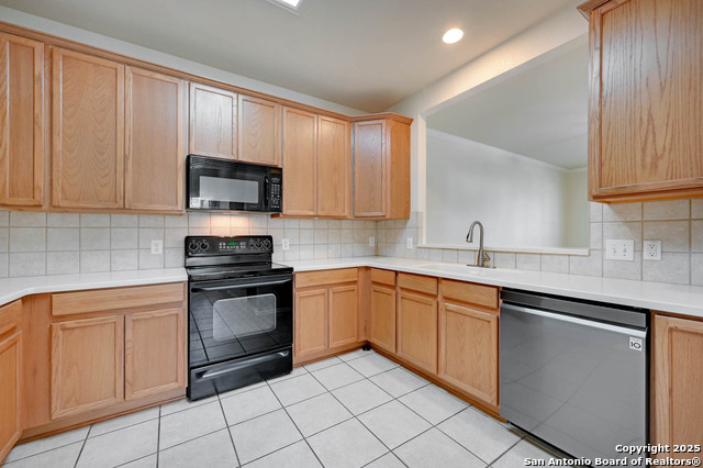 Image 10 of 28 For 2616 Grayson Way