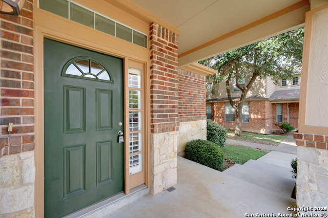 Image 3 of 28 For 2616 Grayson Way