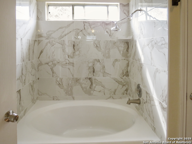 Listing photo id 21 for 7923 Veleta