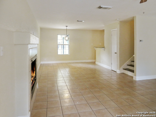 Listing photo id 2 for 7923 Veleta