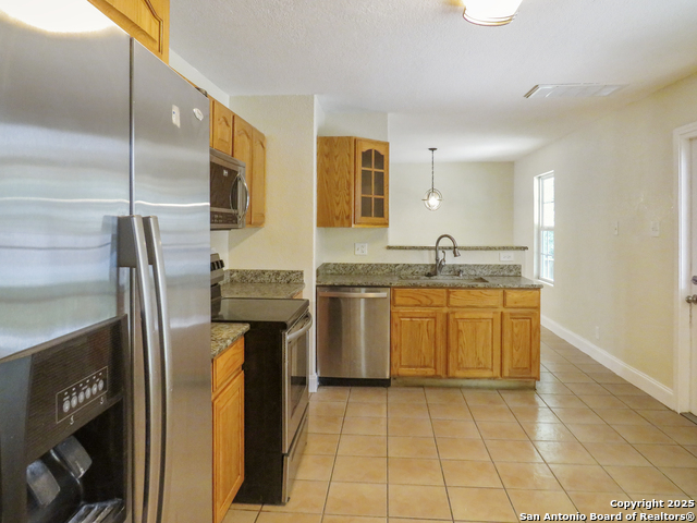 Listing photo id 5 for 7923 Veleta
