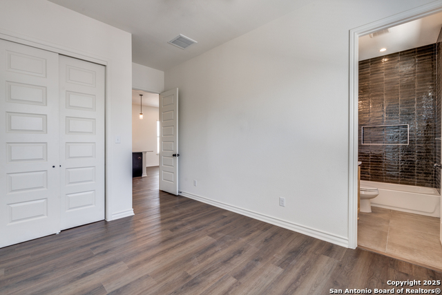 Image 21 of 31 For 138 Porter St  1201
