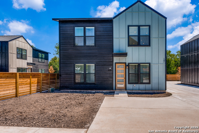 Image 27 of 31 For 138 Porter St  1201