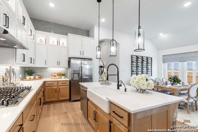 Image 6 of 43 For 12343 Barrymore