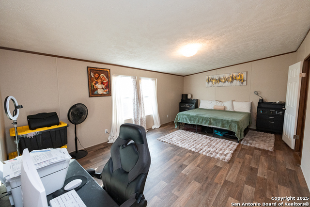 Listing photo id 9 for 934 7th