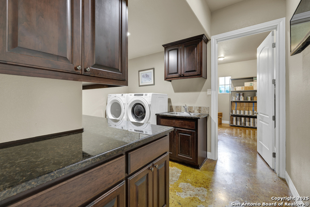 Image 19 of 45 For 3032 Rolling Oaks