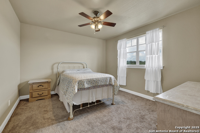 Image 23 of 45 For 3032 Rolling Oaks