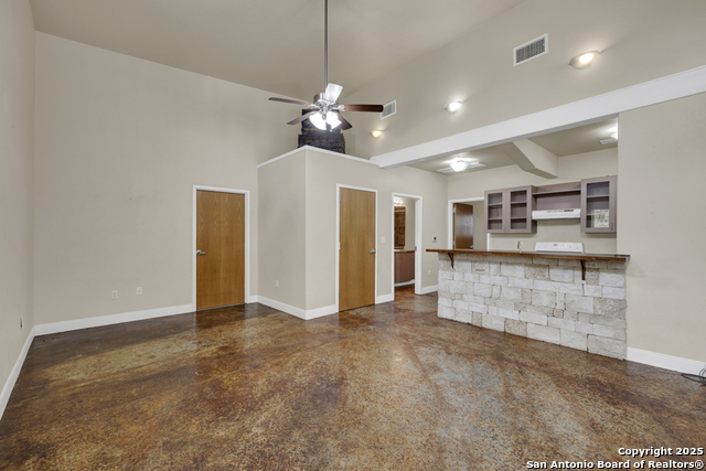 Image 27 of 45 For 3032 Rolling Oaks
