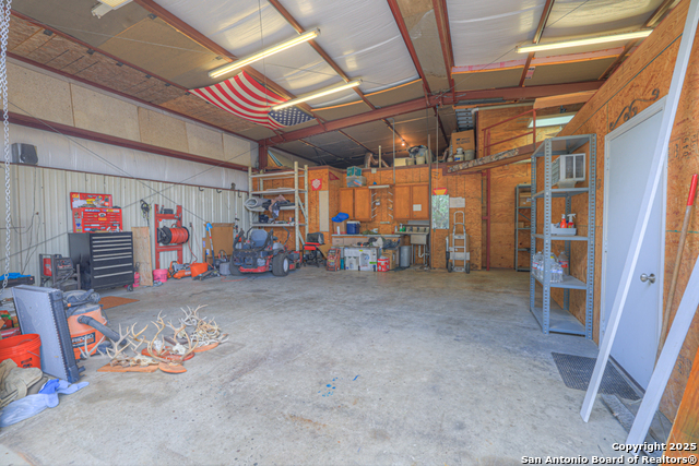 Image 34 of 45 For 3032 Rolling Oaks