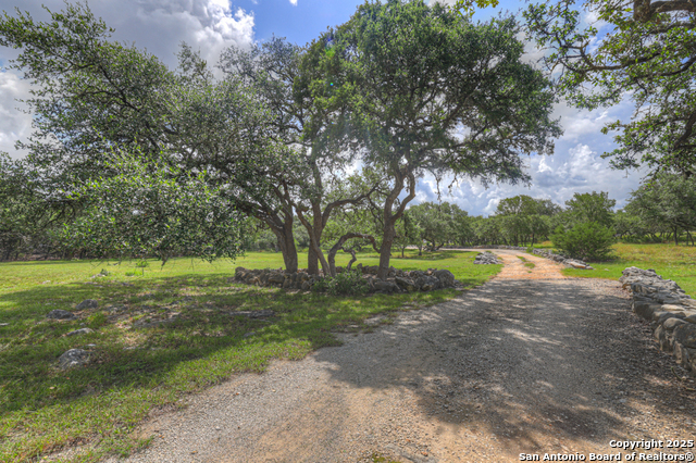 Image 42 of 45 For 3032 Rolling Oaks