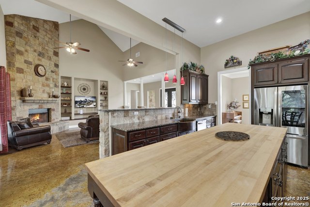 Image 9 of 45 For 3032 Rolling Oaks